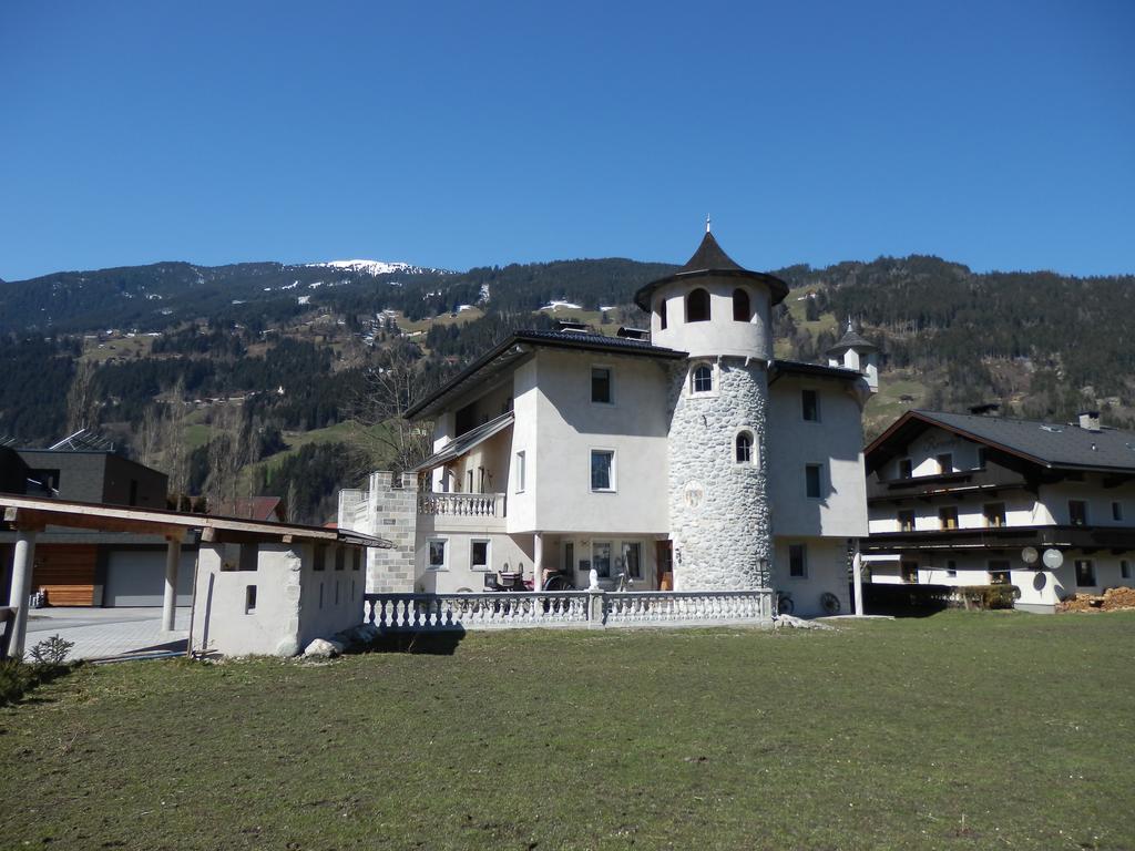 Schlossburg Reiserhof Zell am Ziller Exterior photo