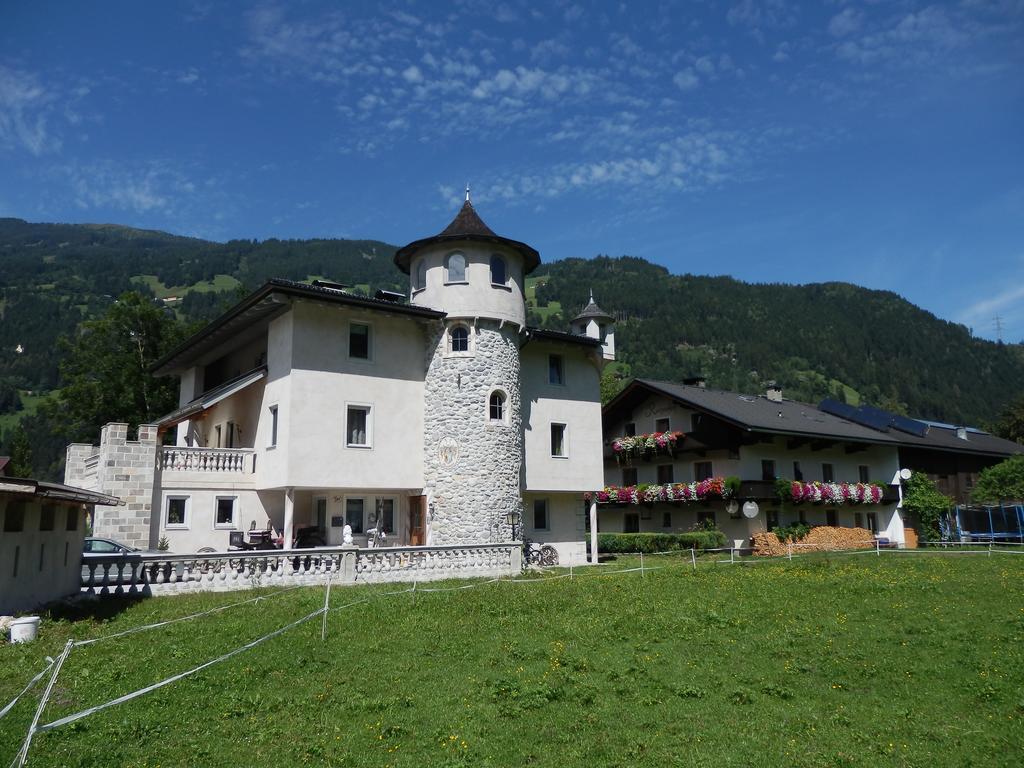 Schlossburg Reiserhof Zell am Ziller Exterior photo